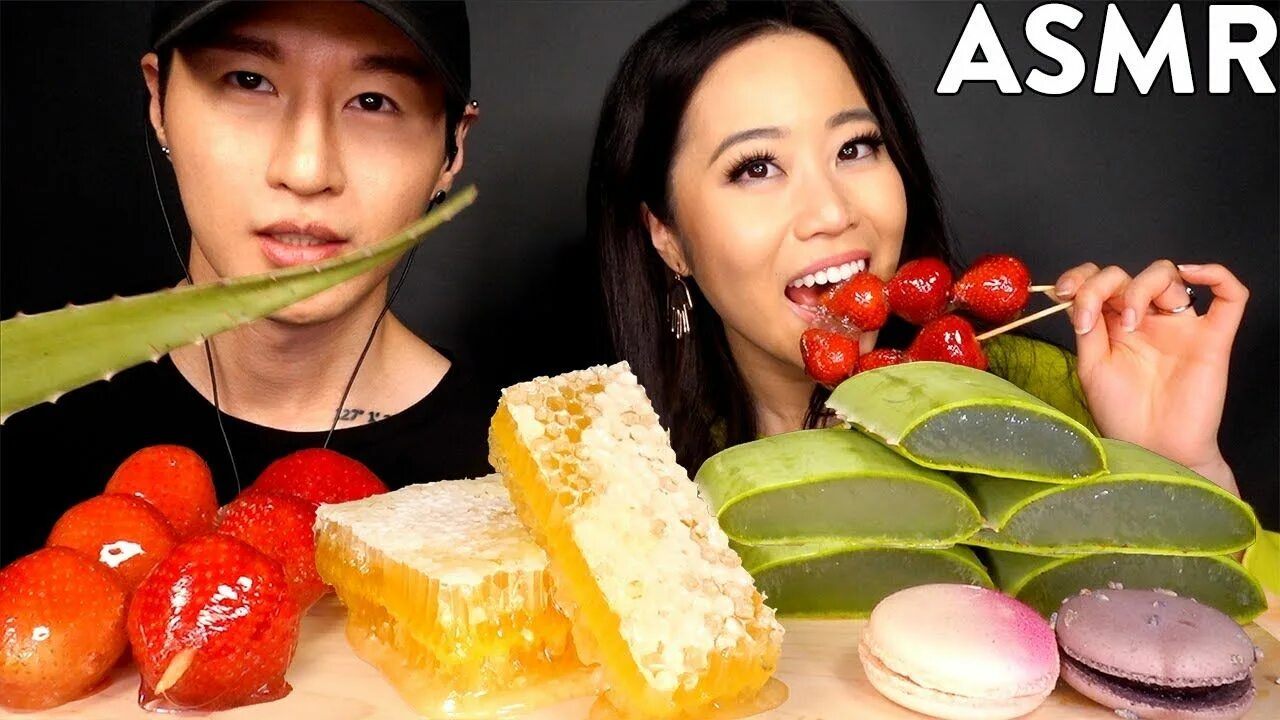 Асмр фуд. ASMR MUKBANG корейцы. ASMR МУКБАНГ. АСМР еда Корея. Еда из корейских АСМР.