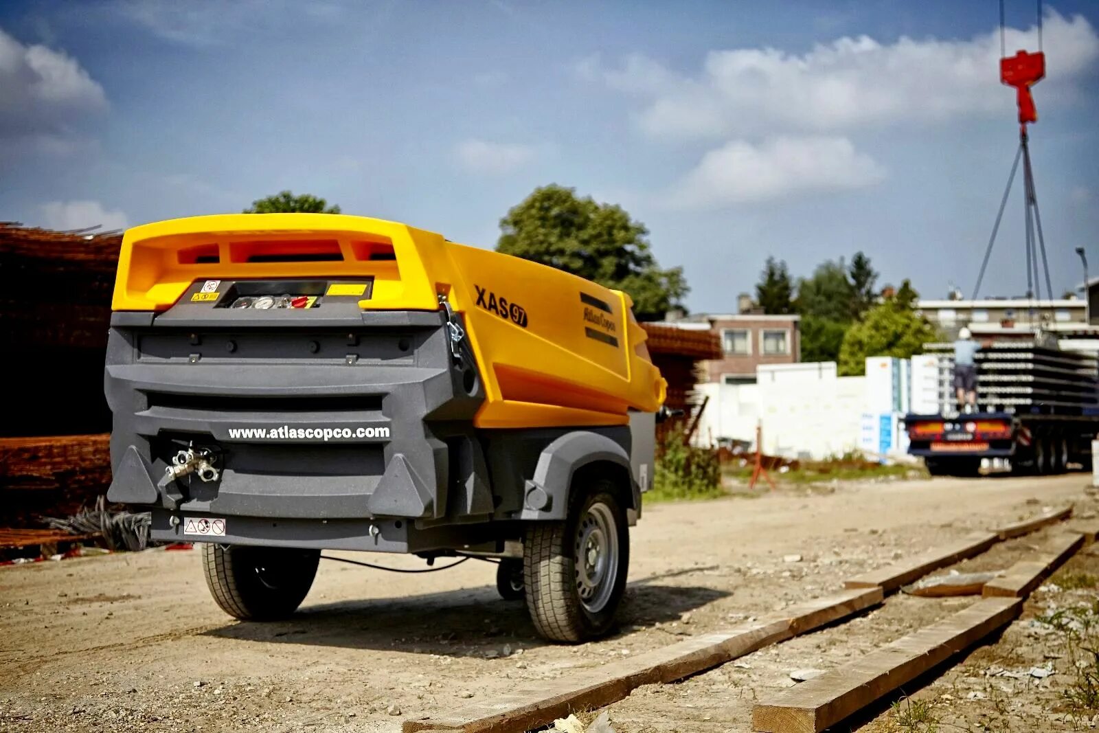 Компрессор atlas copco xas 97. Компрессор atlas copco xas97dd. компрессор атлас копко хас 97. дизельный компрессор atlas copco xahs 97. компрессор atlas copco xas 97, 5.3 м3/мин.