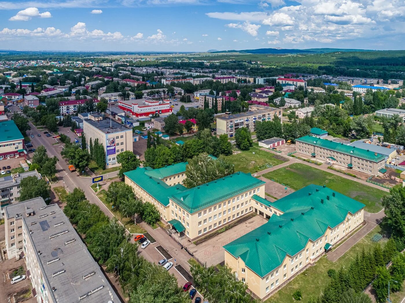 Город Ишимбай Республика Башкортостан. Ишимбай с высоты птичьего полета. Центральный парк Ишимбай. Архитектура Ишимбай. Сайт г ишимбая