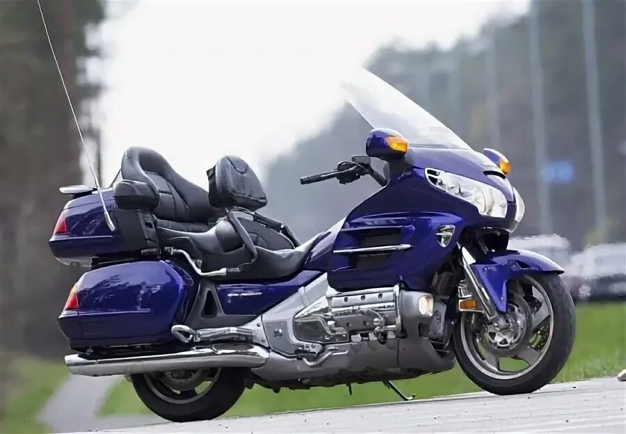 Honda gl1800 gold wing. Honda gl1800 goldwing. Мотоцикл honda gold wing. Goldwing 1800 красный. Honda gold wing 1800.