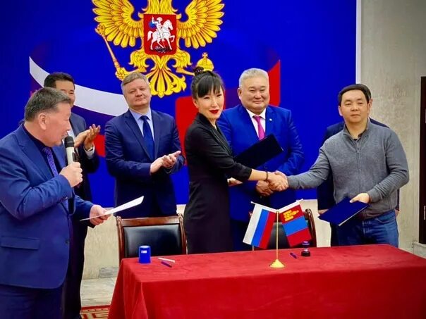 Гок эрдэнэт монголия. Бечехан улан удэ. Горно-обогатительный комбинат эрдэнэт. Начальник монгольской железной дороги. Фирмы монголия.