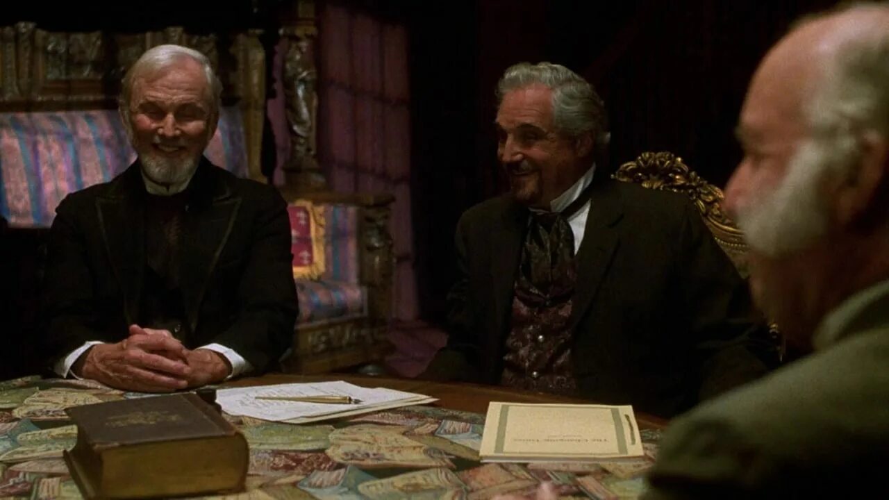 Изменяющий время отзывы. Изменяющий время (2002). изменяющий время фильм. рассел карлайл. машина времени 2003.