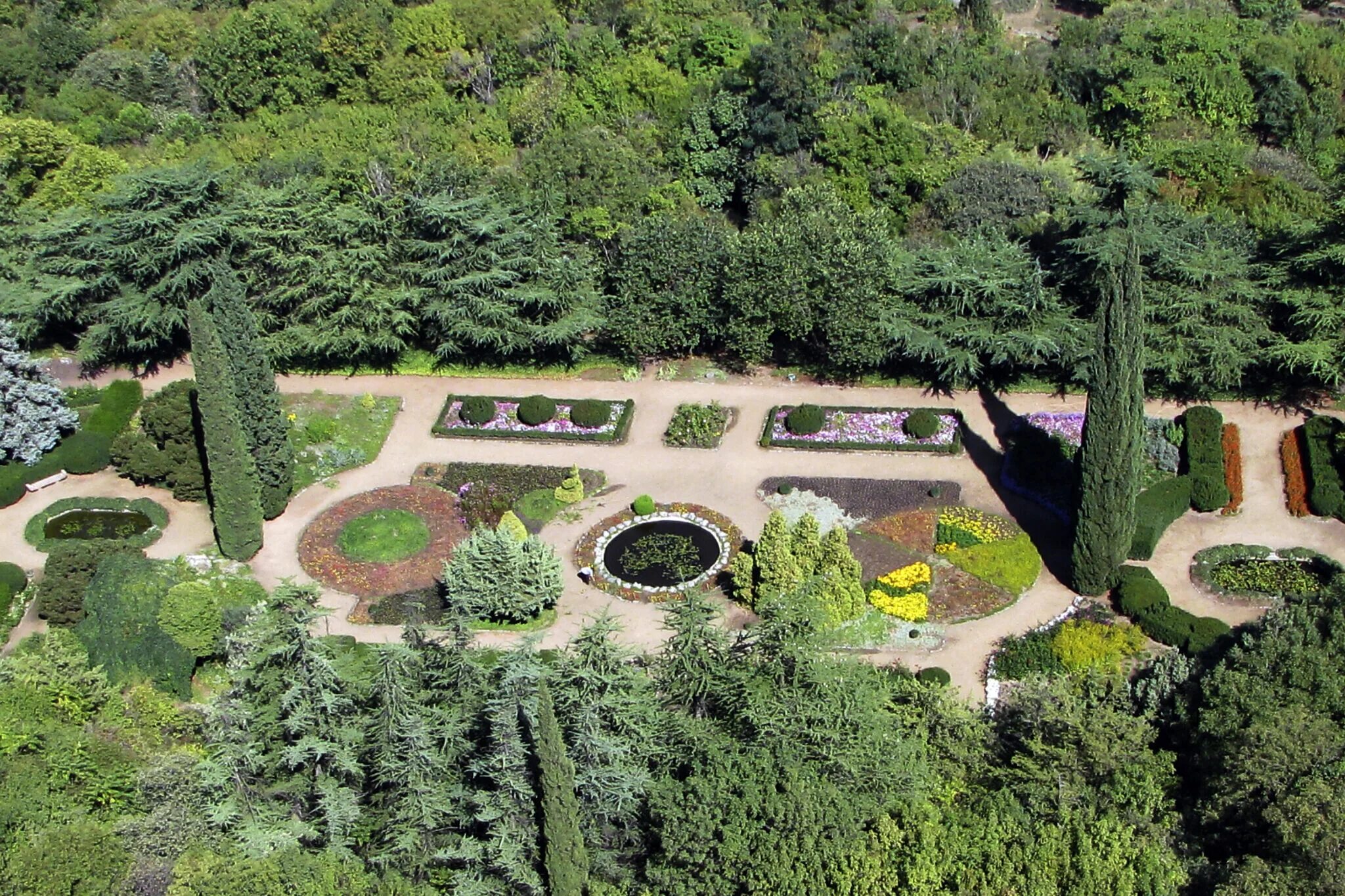 тбилисский ботанический сад достопримечательности тбилиси. сад тбилиси. тбилисский ботанический сад грузии. тбилисский ботанический сад. ботанический сад сад тбилиси.