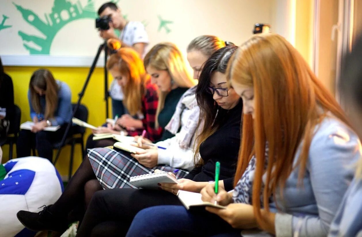 Корпоративный английский. School event агт. Курсы менеджера по продажам. Курсы менеджера по продажам. Центр школьного туризма.