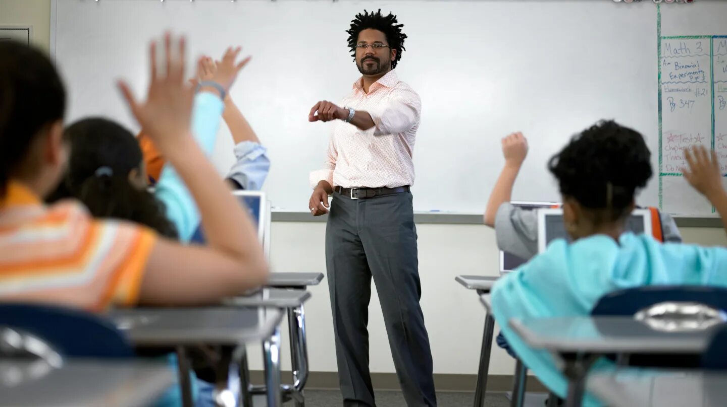 Who is student in the class