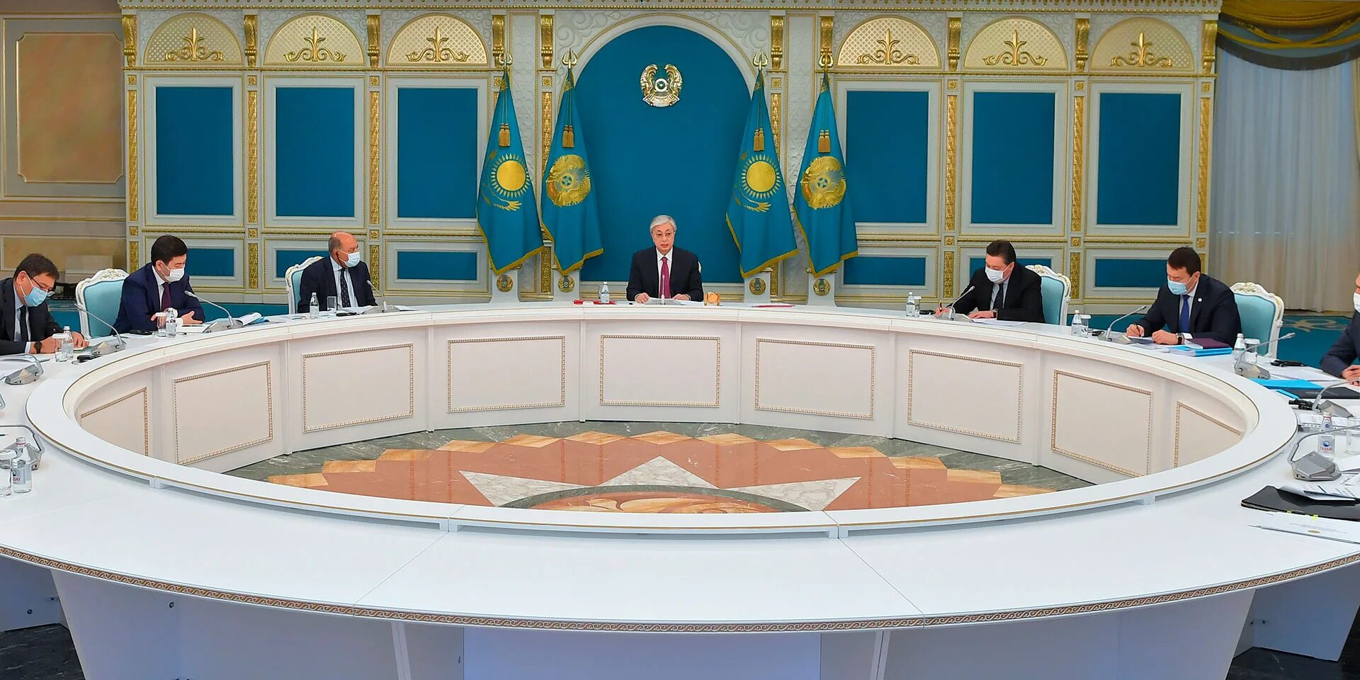 Президентская реформа. Токаев заседание. Правительство Казахстана 2023. Совет президентов.