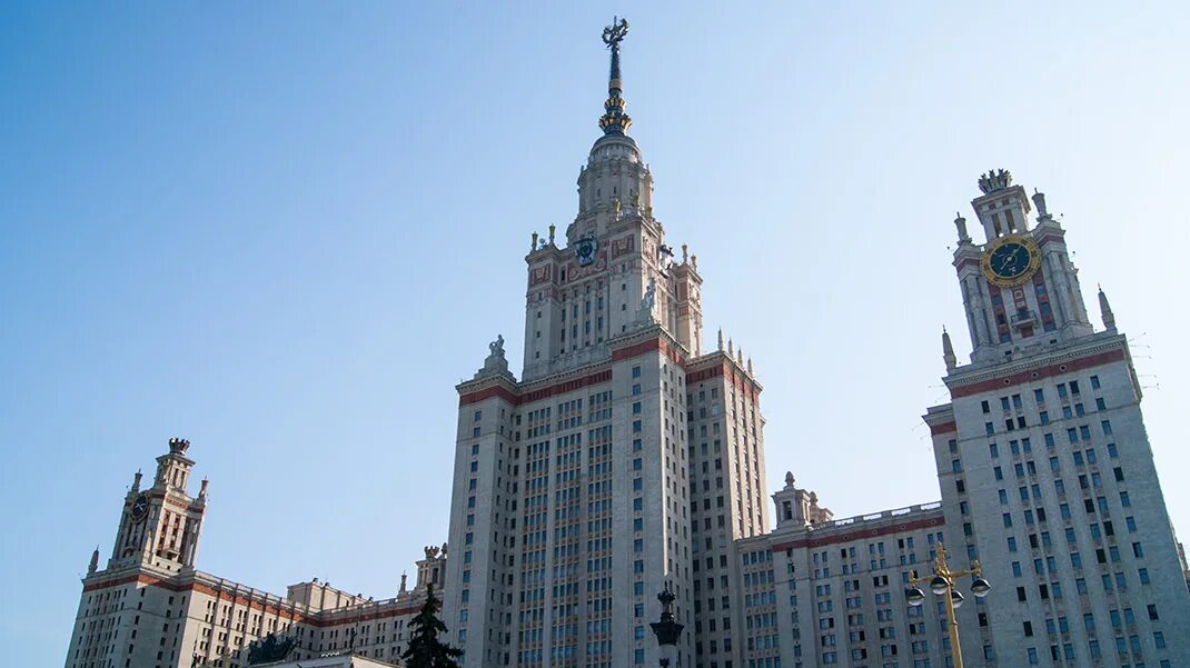 Мгу ломоносова москва. Московский государственный университет имени м. Мгу имени м. Университет мгу высотка. Московский государственный университет имени м.