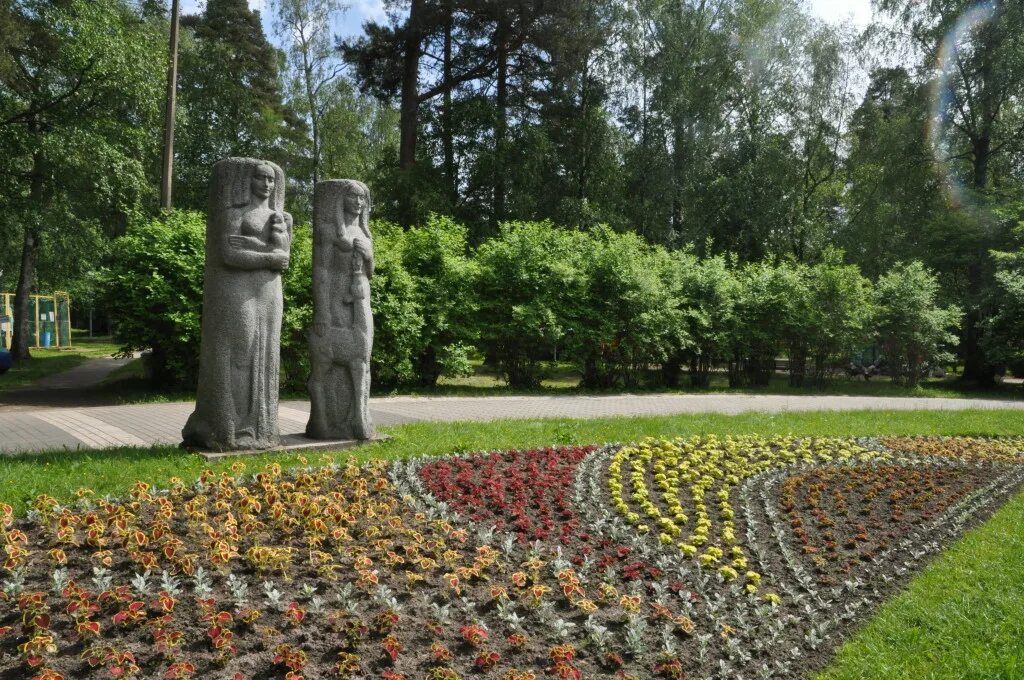 Зеленогорск Центральный парк. Зеленогорск парк культуры и отдыха. Зеленогорск Санкт-Петербург парк культуры. Городской парк Зеленогорск. Парк клево