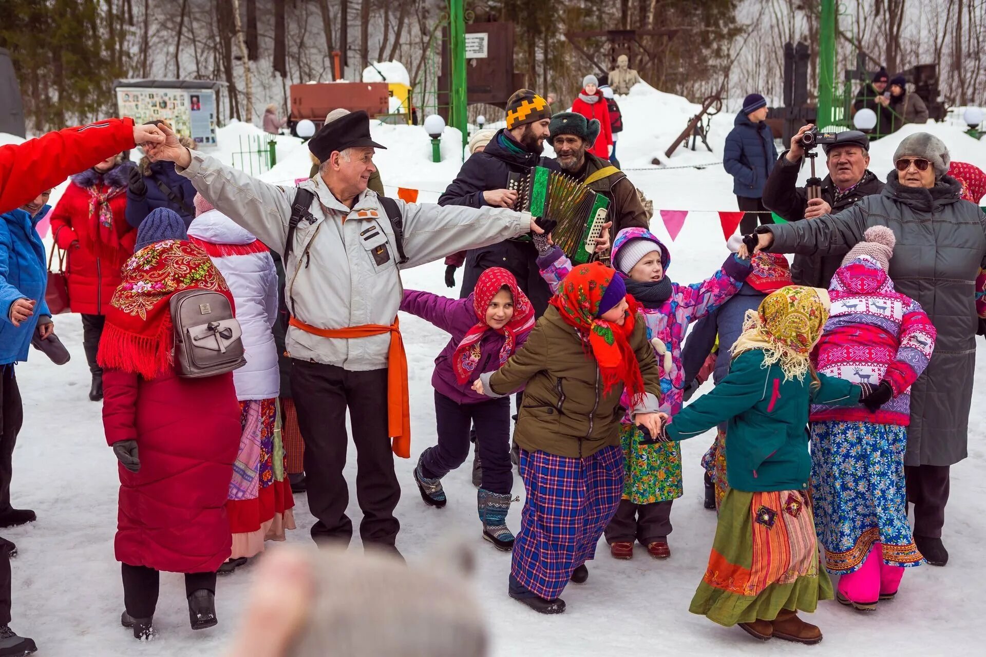 В каком месяце празднуется масленица. Масленица. meslenitsa. праздник проводы зимы. празднование масленицы.
