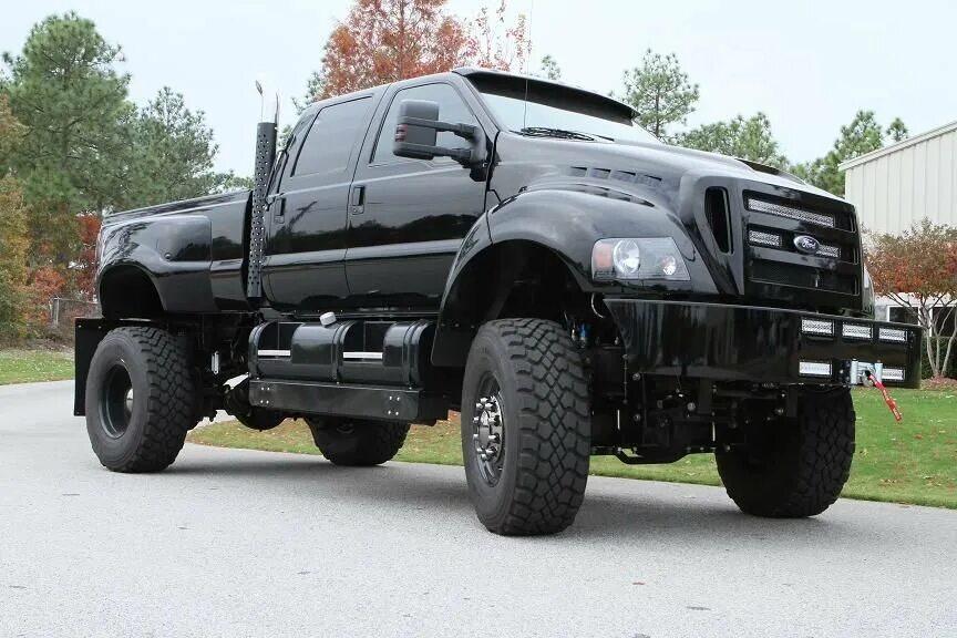 Ford f650. Большая машина широкая. Большая машина широкая. Ford f-650 джип. Большая машина широкая.
