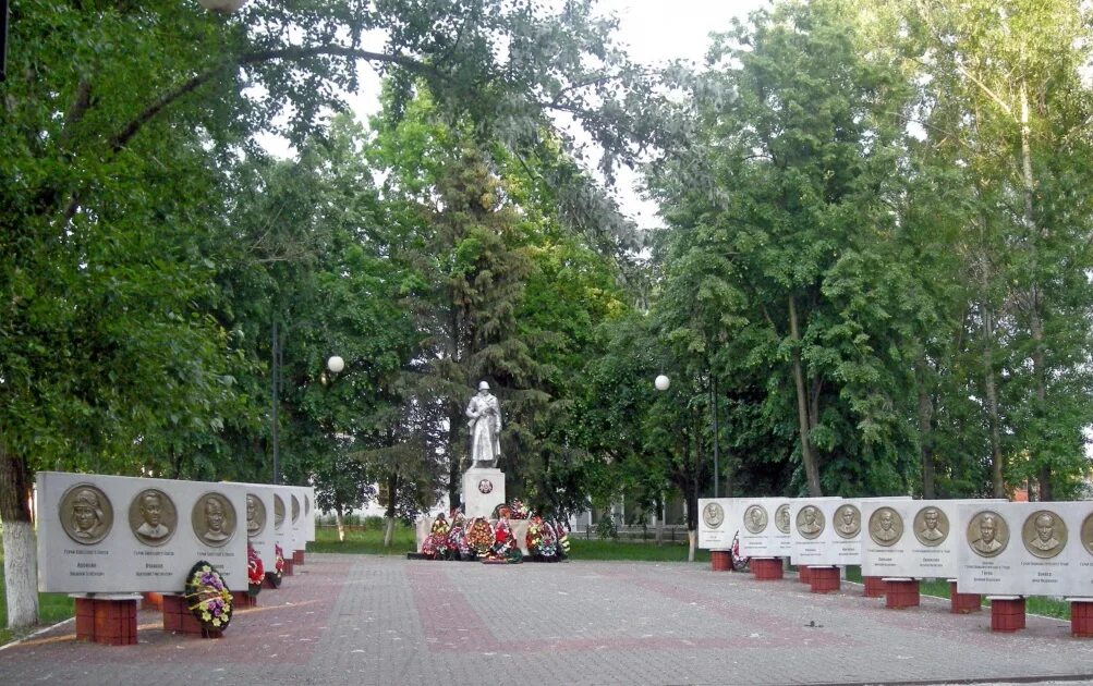 Белгород поселок октябрьский. Октябрьский (Белгородский район). Посёлок Октябрьский Белгородской области. Посёлок Октябрьский Белгородской области Белгородского района.