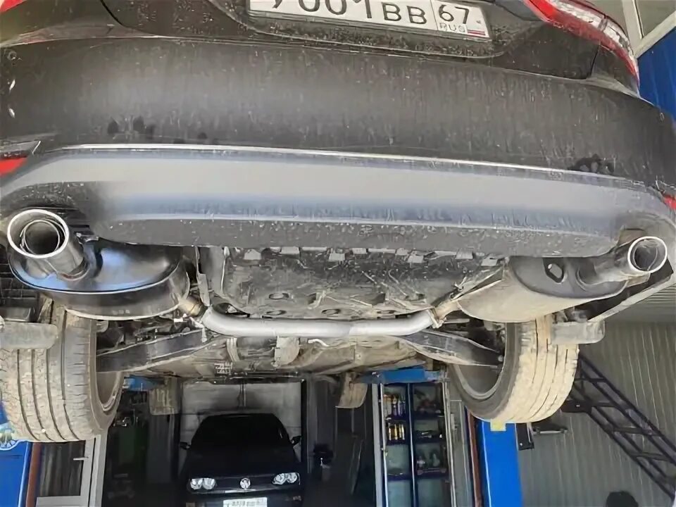 Раздвоенный выхлоп камри