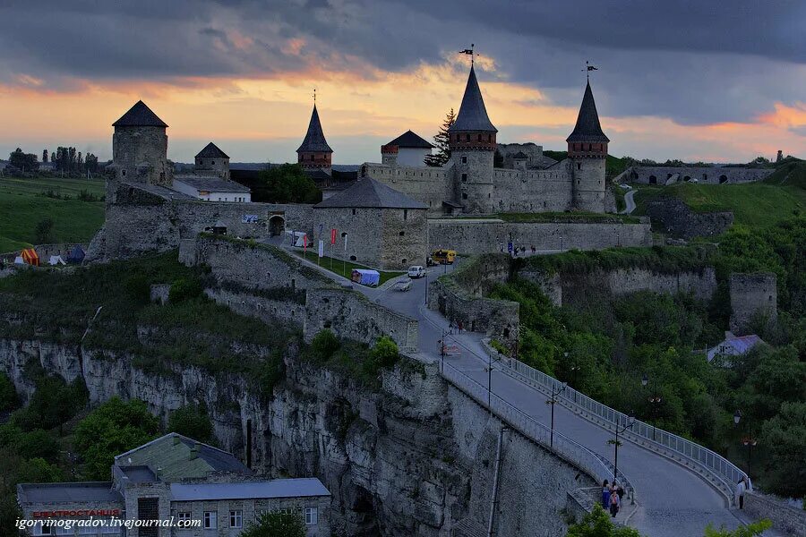 Старая крепость купить