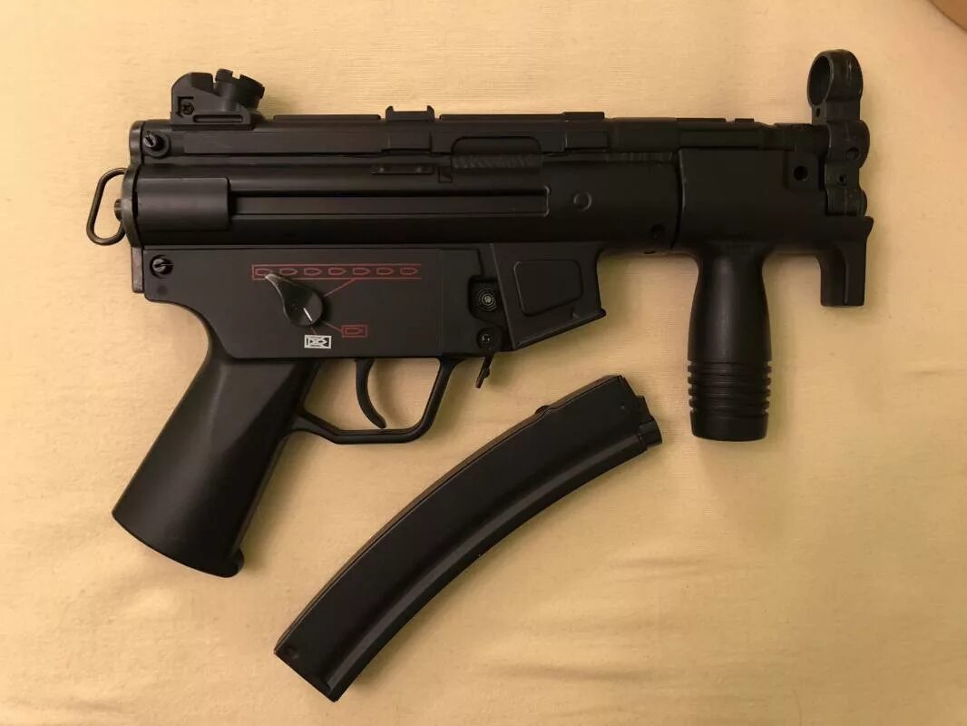 Мп 5 купить. Mp5k CYMA. ASG mp5k страйкбол. Мп5 Курц. Мп5 компакт.