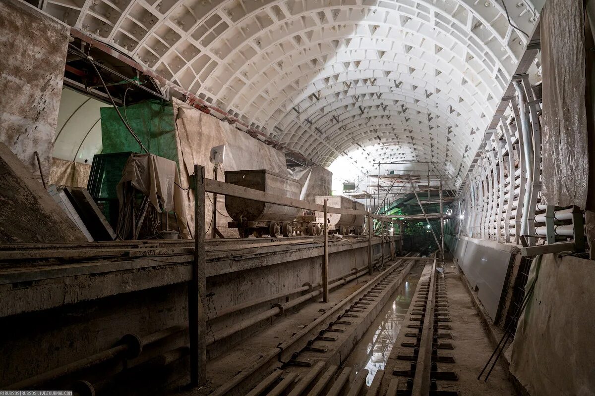 Петровско разумовская водный стадион. Станция метро Петровско-Разумовская. Московский метрополитен станция Петровско-Разумовская. Метро Петровско-Разумовская 2. Линия станция Петровско Разумовский.