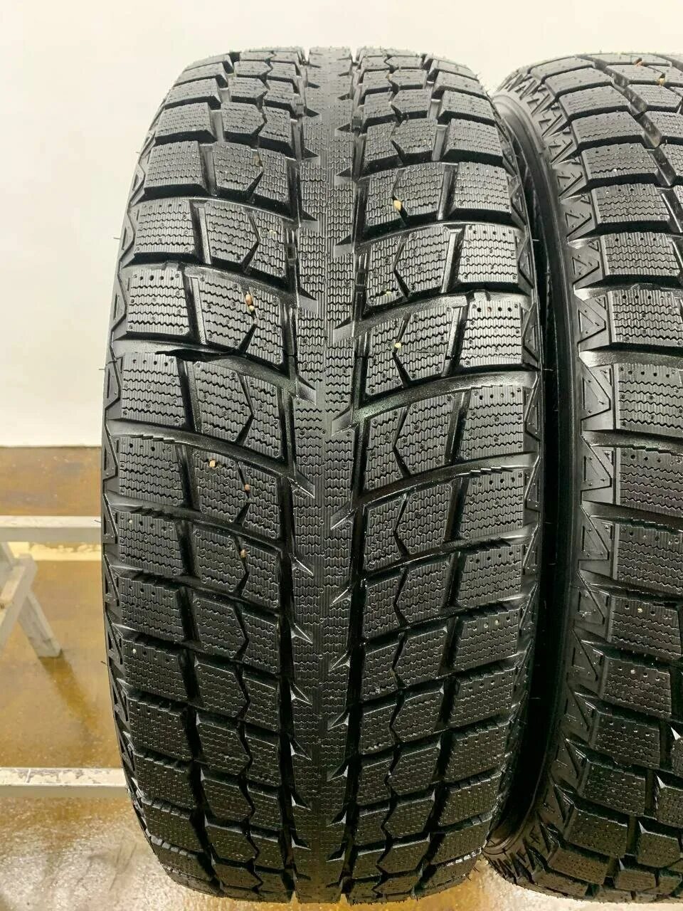 Linglong green-max winter ice i-15 suv. Linglong winter ice i 15. Linglong green-max winter ice i-15 suv 285/45 r21 109t. Linglong winter ice i 15. Triangle 215/55/17 98r pl01.