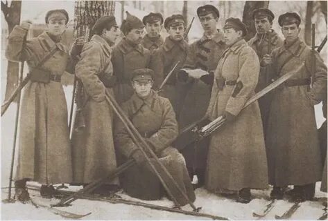 Я шел без сил в шинели