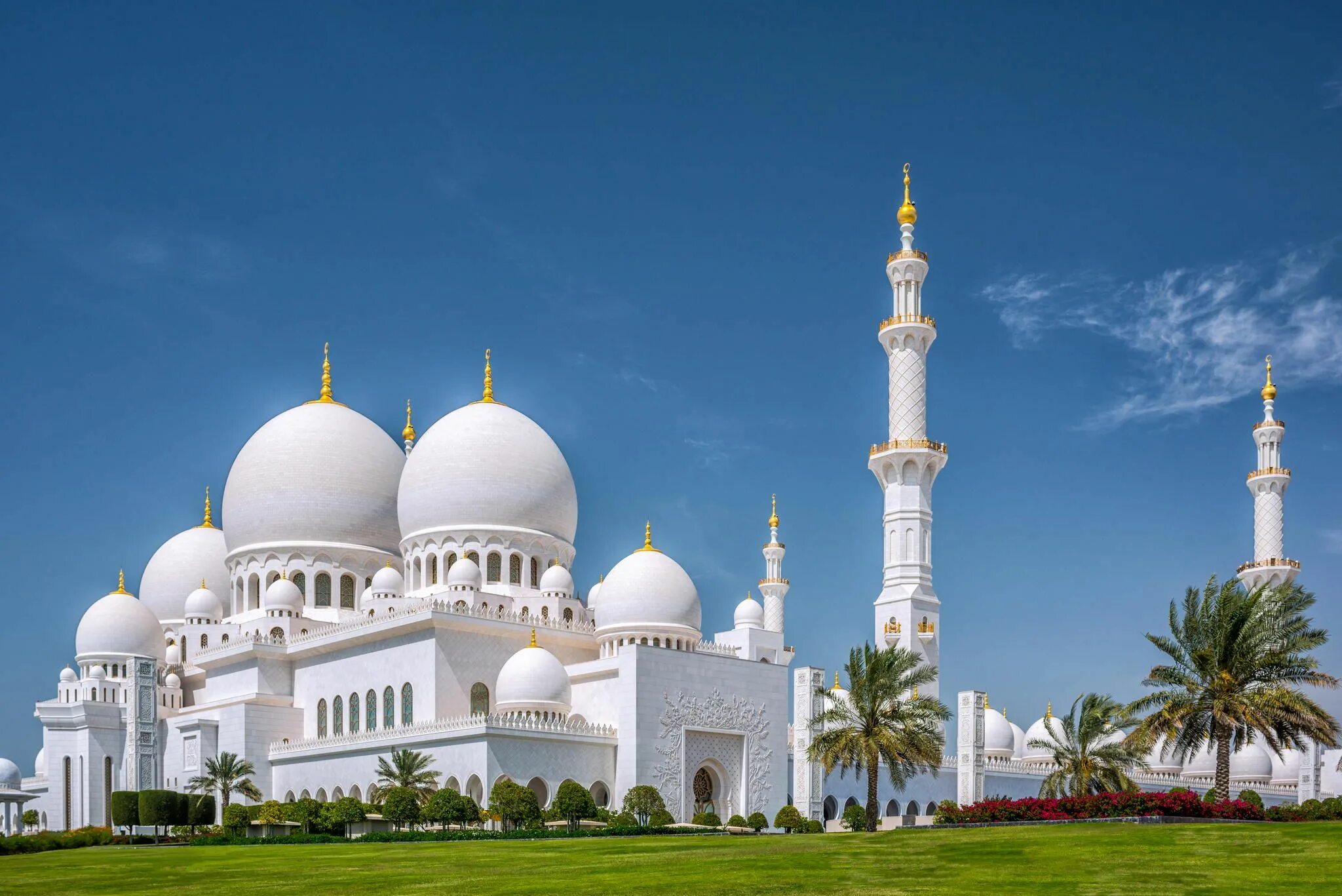 Мечеть в Абу Даби. Арабские эмираты Тадж Махал. Мечеть Султана Ахмад шаха Малайзия.