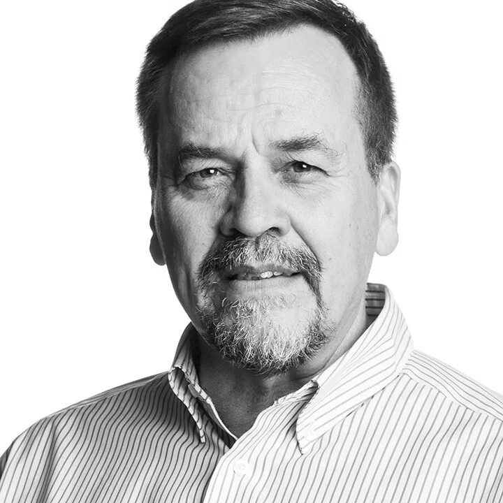 Дэвид томпсон миллиардер. Дэвид томпсон. Томпсон david w. Дэвид томсон канада. Томпсон.