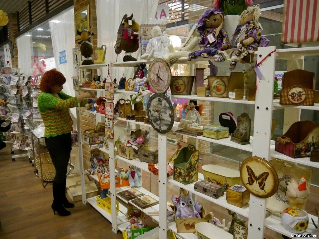 ассортимент магазина хендмейда. магазин хендмейда. Handmade москва. магазин подарков и сувениров. бутик хенд мейд.