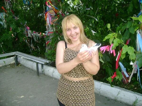 елена 50-65 артемовск украина. бахмут татьяна мясумовна. артемовские женщины. девушки г артемовский. артемовские женщины.