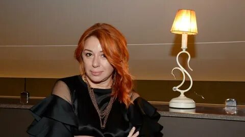 Почему апина развелась с иратовым