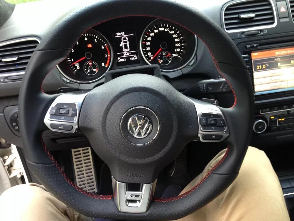Как снять руль пассат б6. Руль пассат б6. руль фольксваген пассат б6. volkswagen passat b6 руль. руль фольксваген б6.