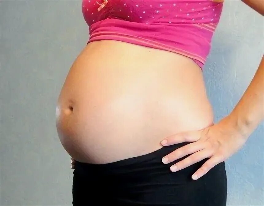 7 неделя беременности месячные. Живот на седьмом месяце беременности. Живот на 7 мес беременности. Беременный живот на 7 месяце. Животик на 7 месяце беременности.