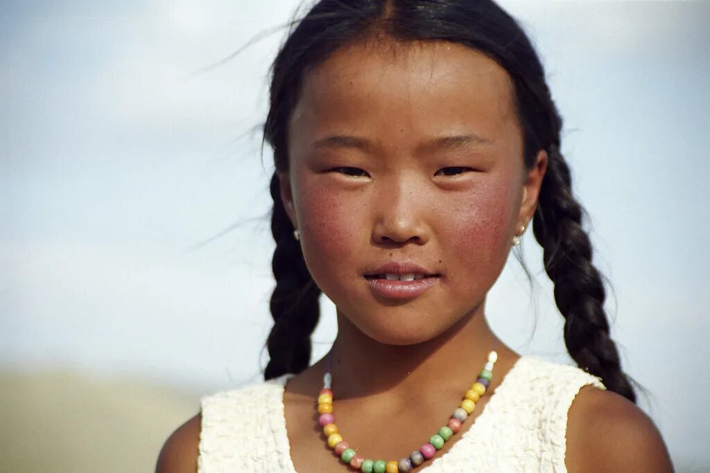 Человеческая монголоидная раса. Монголоидная раса. Монголоидная раса монголоидная раса. Монголоидная (Азиатско-американская). Буряты монголоиды.