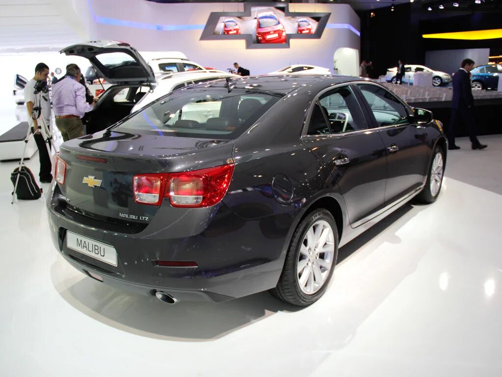 Продажа новых автомобилей цены. Chevrolet Malibu 2023. Новый Шевроле Малибу 2022. Chevrolet Malibu 2018-2023. Chevrolet Malibu 2021.