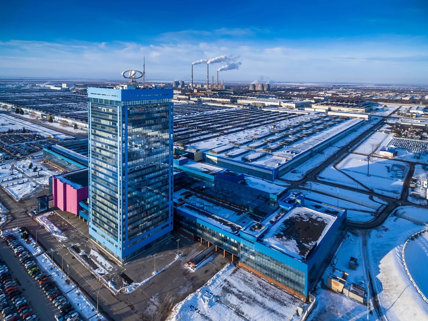Работа тольятти ваз. Ао автоваз тольятти. волжский автомобильный завод в тольятти. город тольятти завод автоваз. завод автоваз в самарской области.