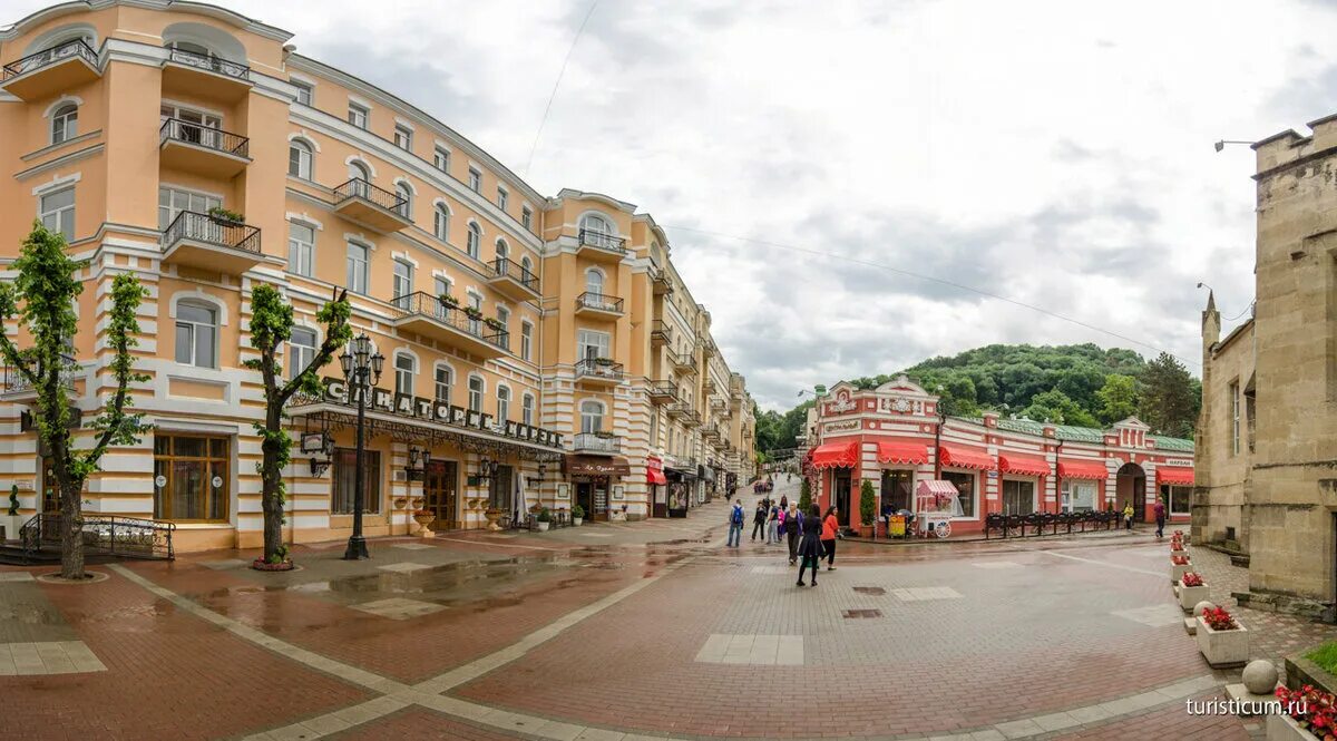 Курортный бульвар Кисловодск. Кисловодск центр города Курортный бульвар. Нарзан, Кисловодск, Курортный бульвар, 19. Курортный проспект Кисловодск. Красивые улицы кисловодска