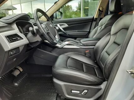 Geely atlas салон