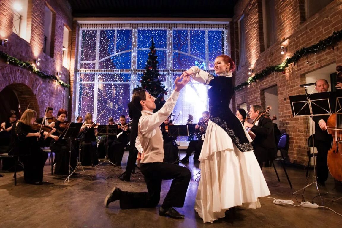 Бал. Как назывался бал меньшиковой. Бал кадетов в кремле 2020. Елагин дворец костюмированный бал. Ампирный бал.