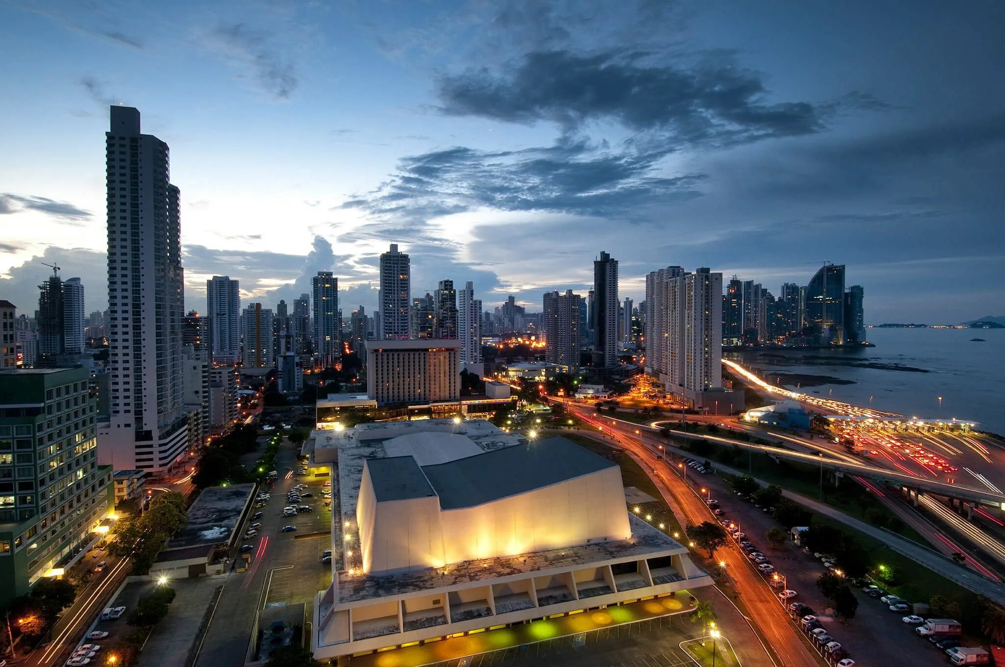 Panama city. Панама-Сити Панама. Панама столица панамы. Центр Панама Сити. Панама Сити центр города.