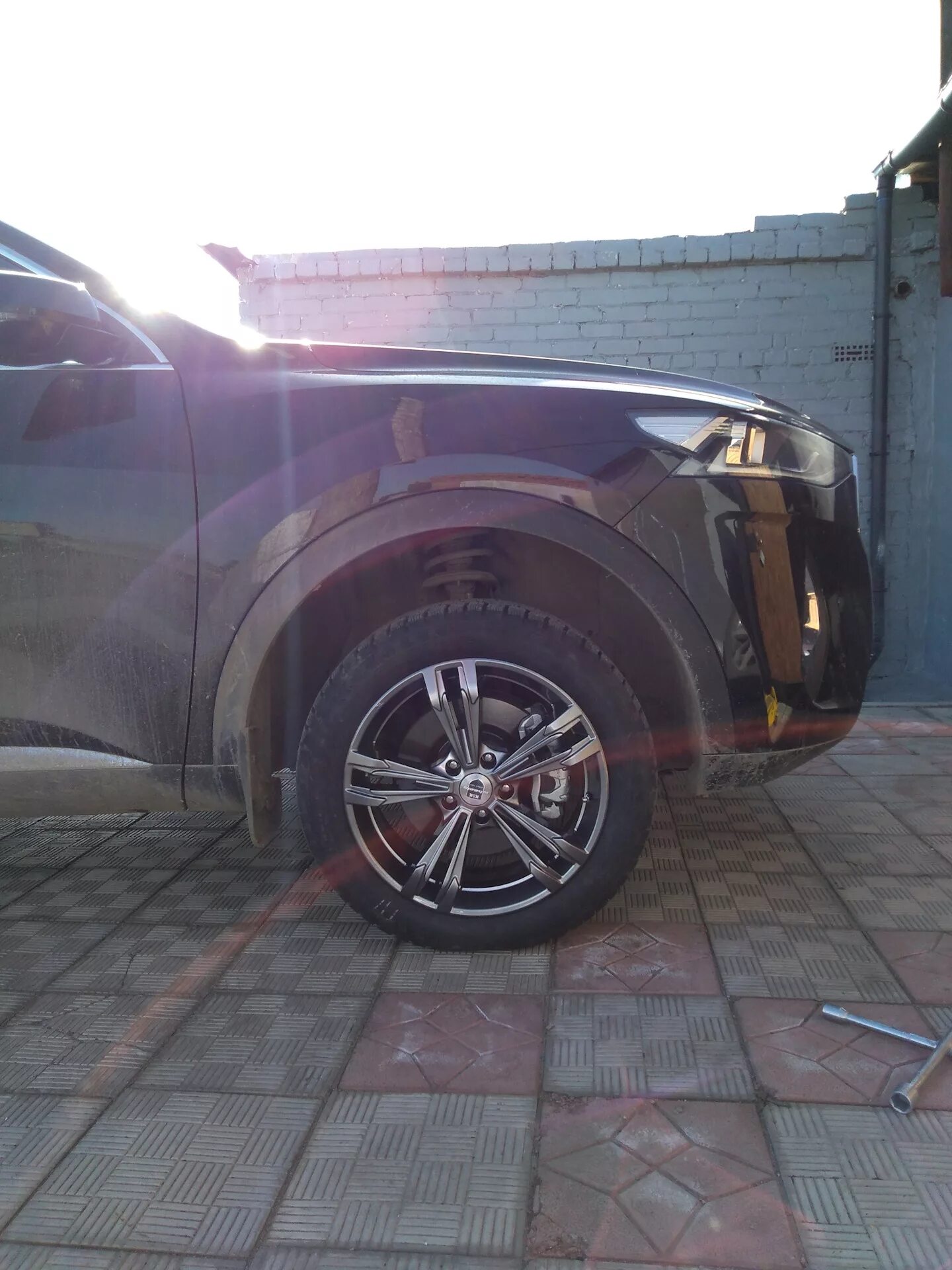 Диски на хавал м6. Колеса haval f7 r17. хавал ф7 на широких колесах. хавал ф7 диски 18r. haval f7 r19.
