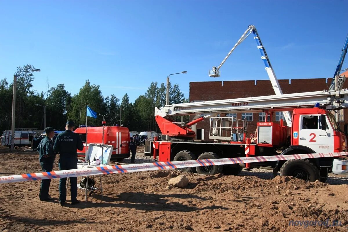 Чп новгородская область. Сырковское шоссе 3 Великий Новгород Лесозаготовительная база. Строительство социальных объектов в Новгородской области.