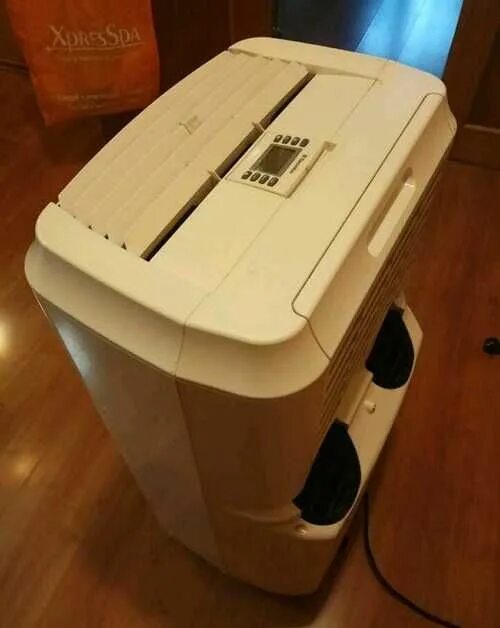 Electrolux eacm 14 mq n3. Кондиционер electrolux eacm- 14. Electrolux eacm-12. Кондиционер eacm 14 ez/n3. Пульт electrolux eacm-14 es/fi/n3.