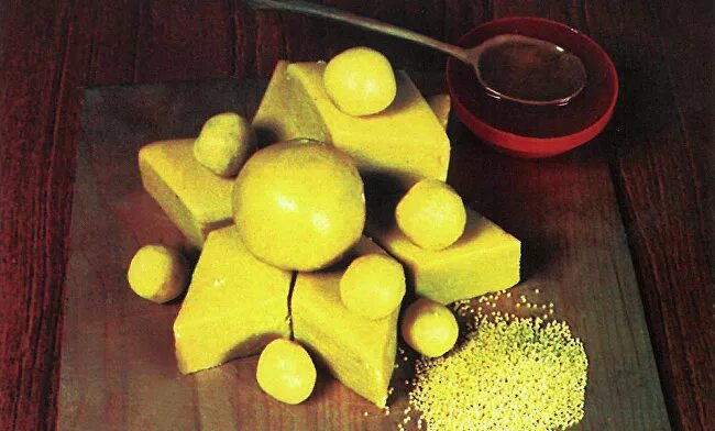 кабардинский хьэлыуэ. кабардинская халва рецепт. домашняя халва из муки. мучная халва дагестанская. кабардинская халва хьэлыуэ.