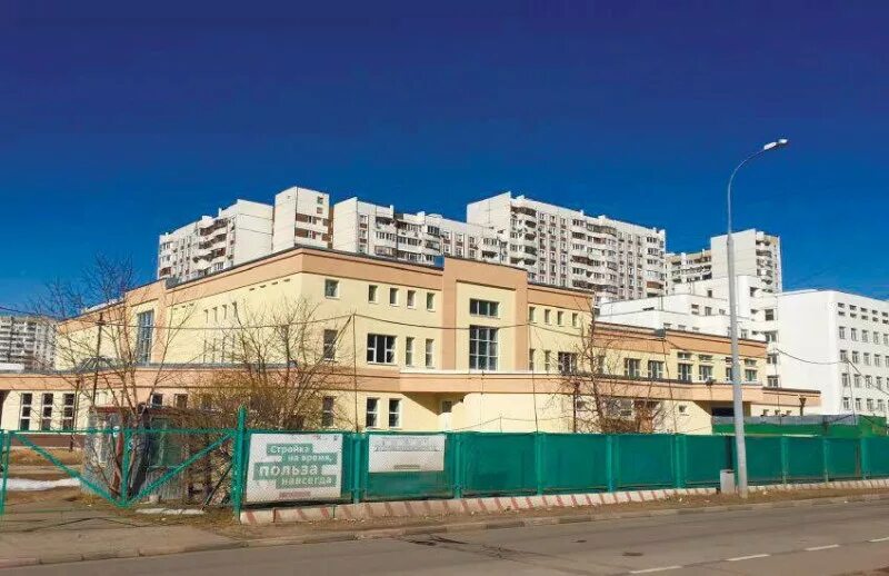 Марьинский бульвар дом 4. Марьино москва. Храм в честь иконы божией матери утоли моя печали в марьино. Церковь в марьино утоли моя. Церковь утоли мои печали в марьино.