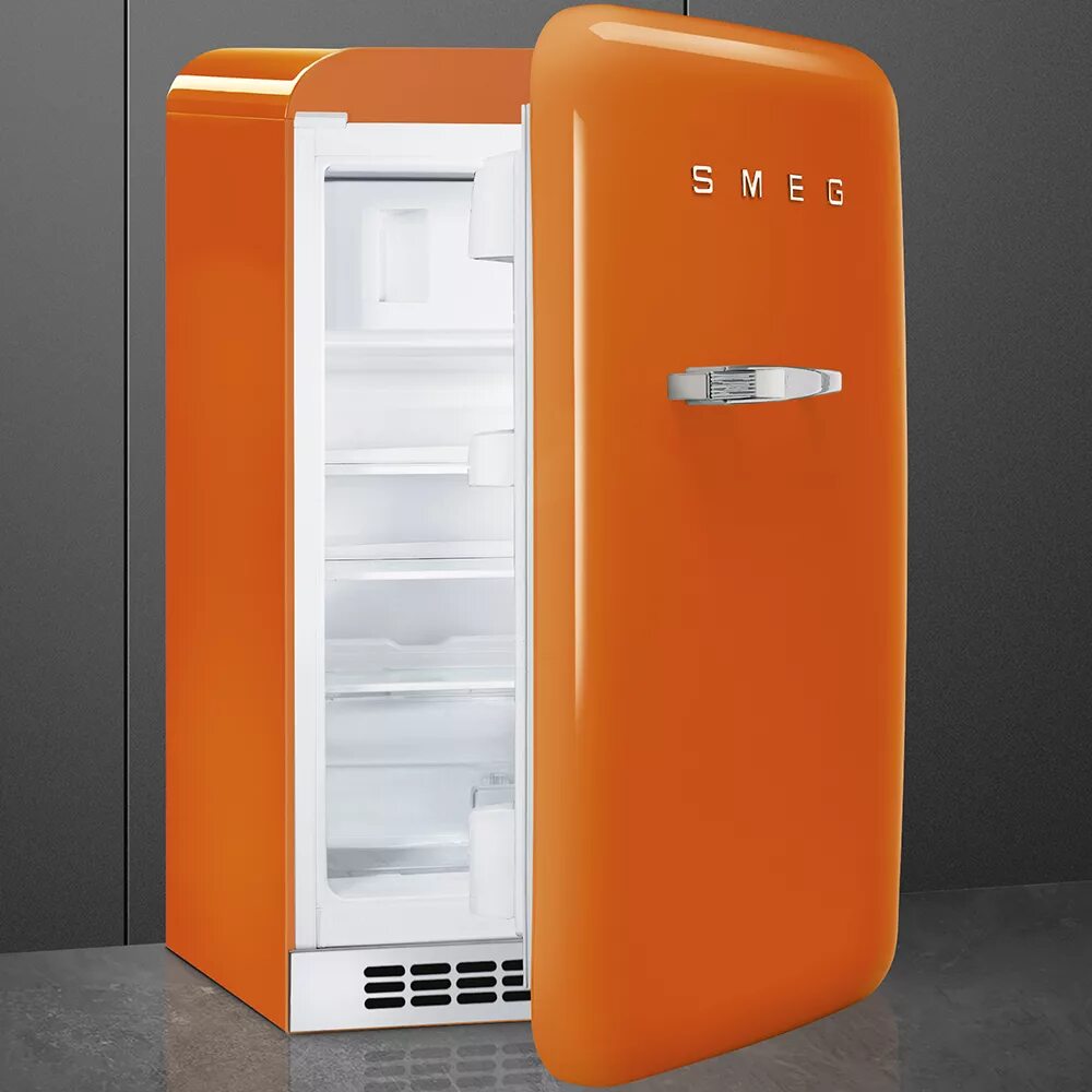 Какие ценой холодильник. Smeg холодильник fab10. холодильник smeg fab10lduj5. холодильник однокамерный smeg fab28rv1. холодильник комбинированный smeg оранжевый fab10lor5.