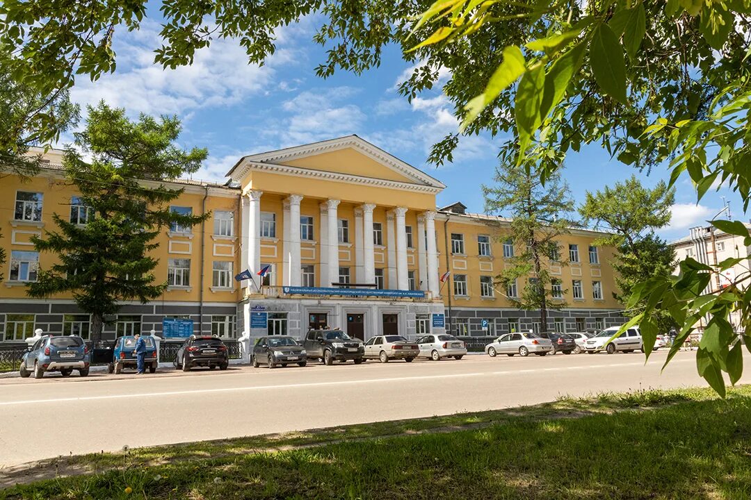 Филиалы нижегородского государственного университета. Университет Лобачевского Балахна. Университет Лобачевского филиал в Балахне. СУНЦ Балахна ННГУ. Филиалы университета Лобачевского в Нижнем Новгороде.