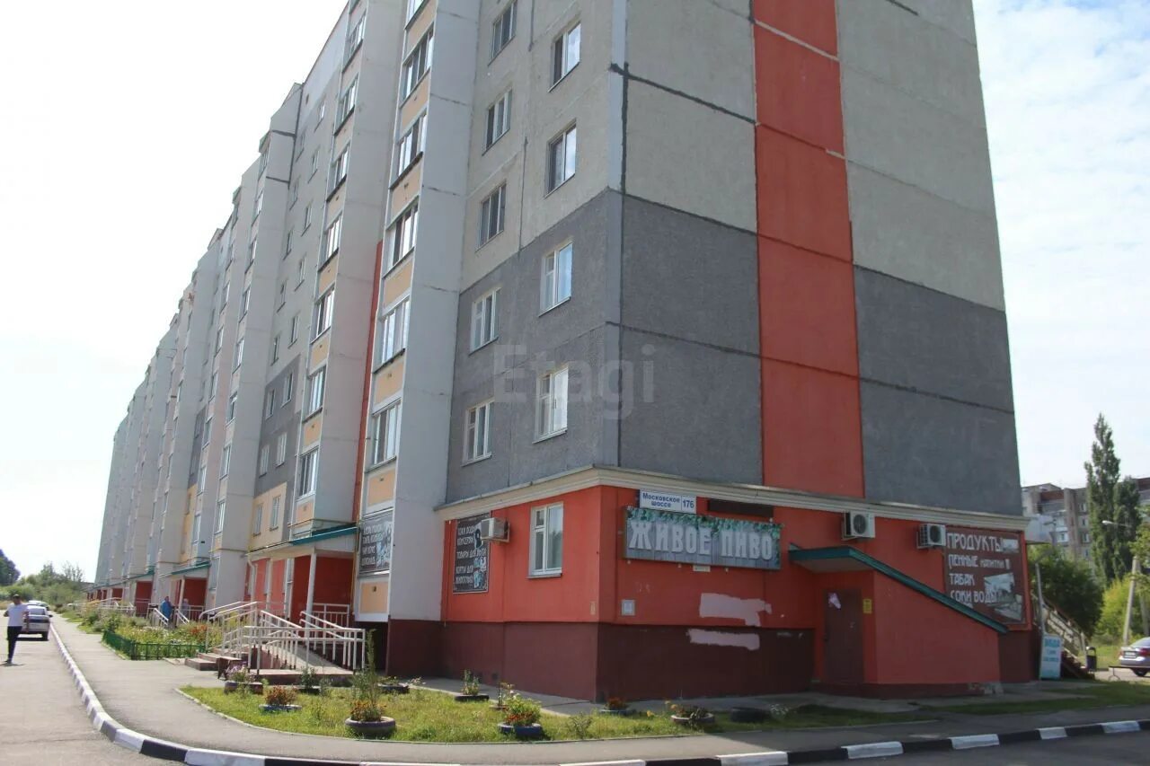 Купить 3-комнатную квартиру, 93.5 м² по адресу Орёл, Московское шоссе, 155А, 11 