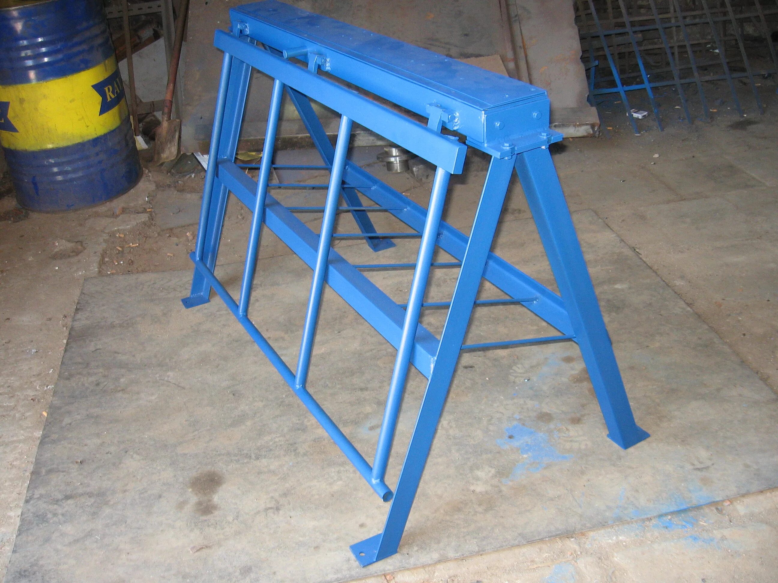 120. Листогиб для 2мм листа. Ручной фальцегибочный станок fg-1300. Самодельный листогибочный станок для металла 2 мм. Листогиб толщина металла 20мм.