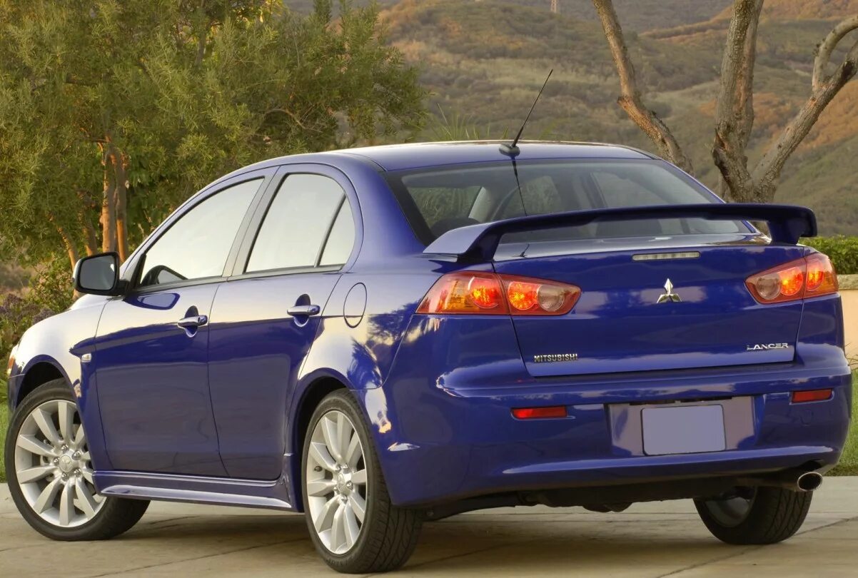 Lancer x купить. Mitsubishi Lancer 10. Mitsubishi Lancer x 2007. Митсубиси Лансер 10 2.0. Митсубиши Лансер 10.