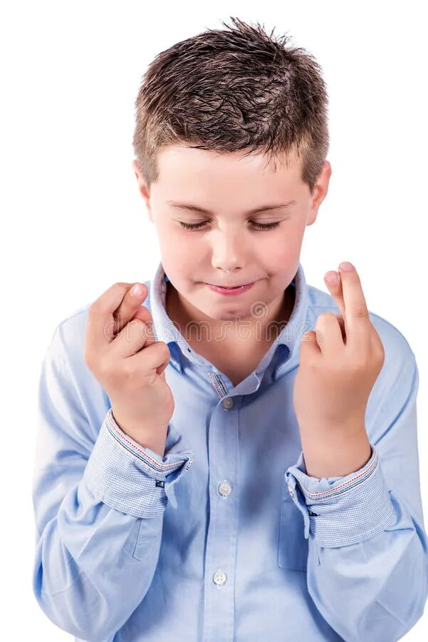 Ребенок скрещивает пальцы на руках. Ребенок скрещивает пальцы. 5 года скрещивает пальцы на руках. Ребенок скрестил пальцы. Ребенок скрещивает пальцы.