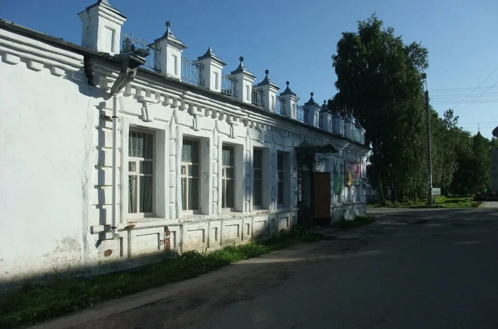 здание 1 школа город каргополь. народный промысел каргополь. музейный дворик каргополь. цкр каргополь официальный сайт. центр народных ремесел берегиня каргополь ольга фарутина.