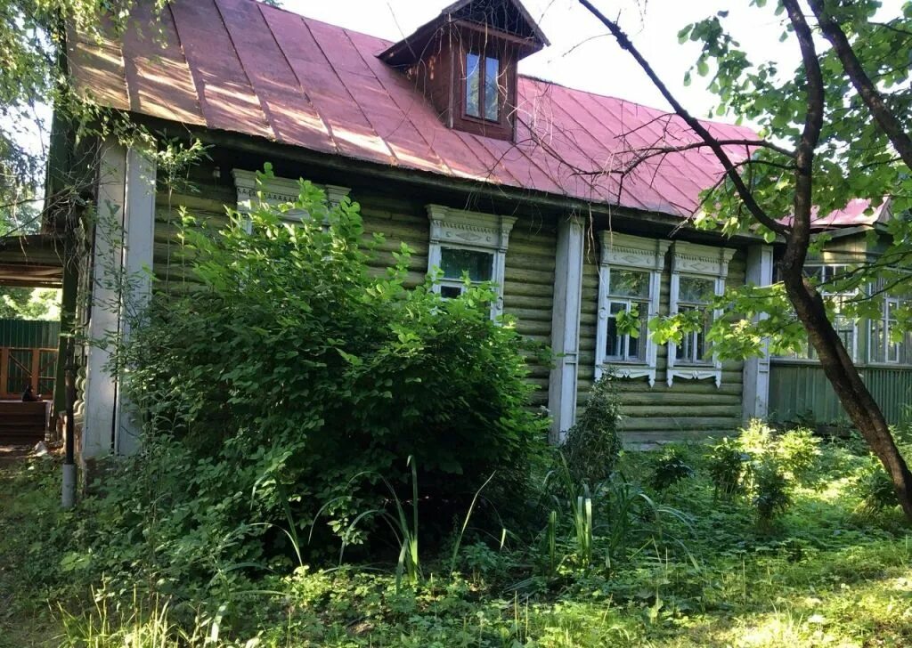 Дома в одинцово московской области. Жаворонки (Одинцовский район). Деревня Жаворонки Московская область. Деревня Жаворонки Одинцовский. Село Жаворонки Одинцовский городской округ.