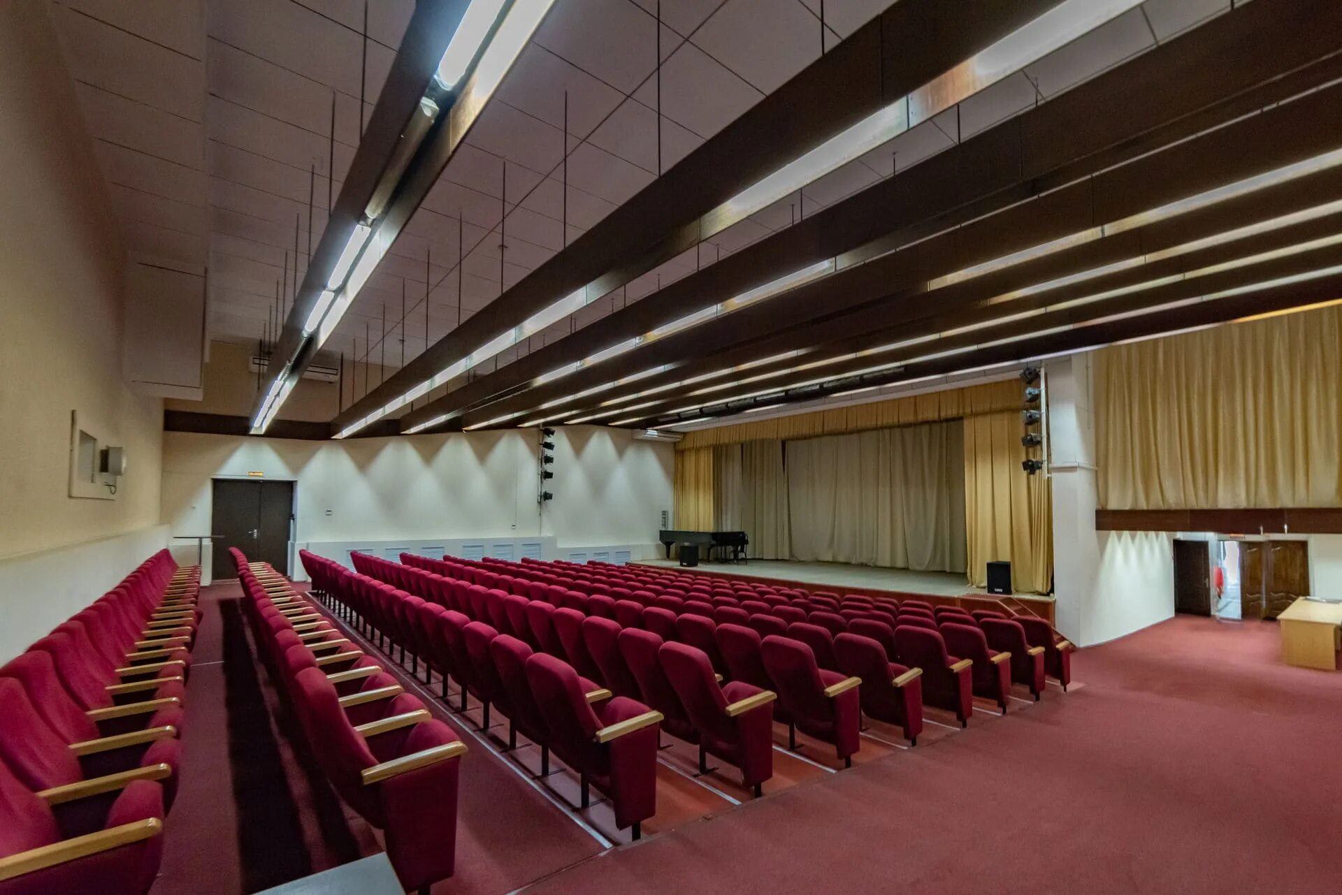 санаторий им 30 лет победы железноводск. сан 30 победы железноводск. санаторий 30-летия победы железноводск официальный. железноводск санаторий 30-летия победы территория. санаторий 30 лет победы железноводск бассейн.