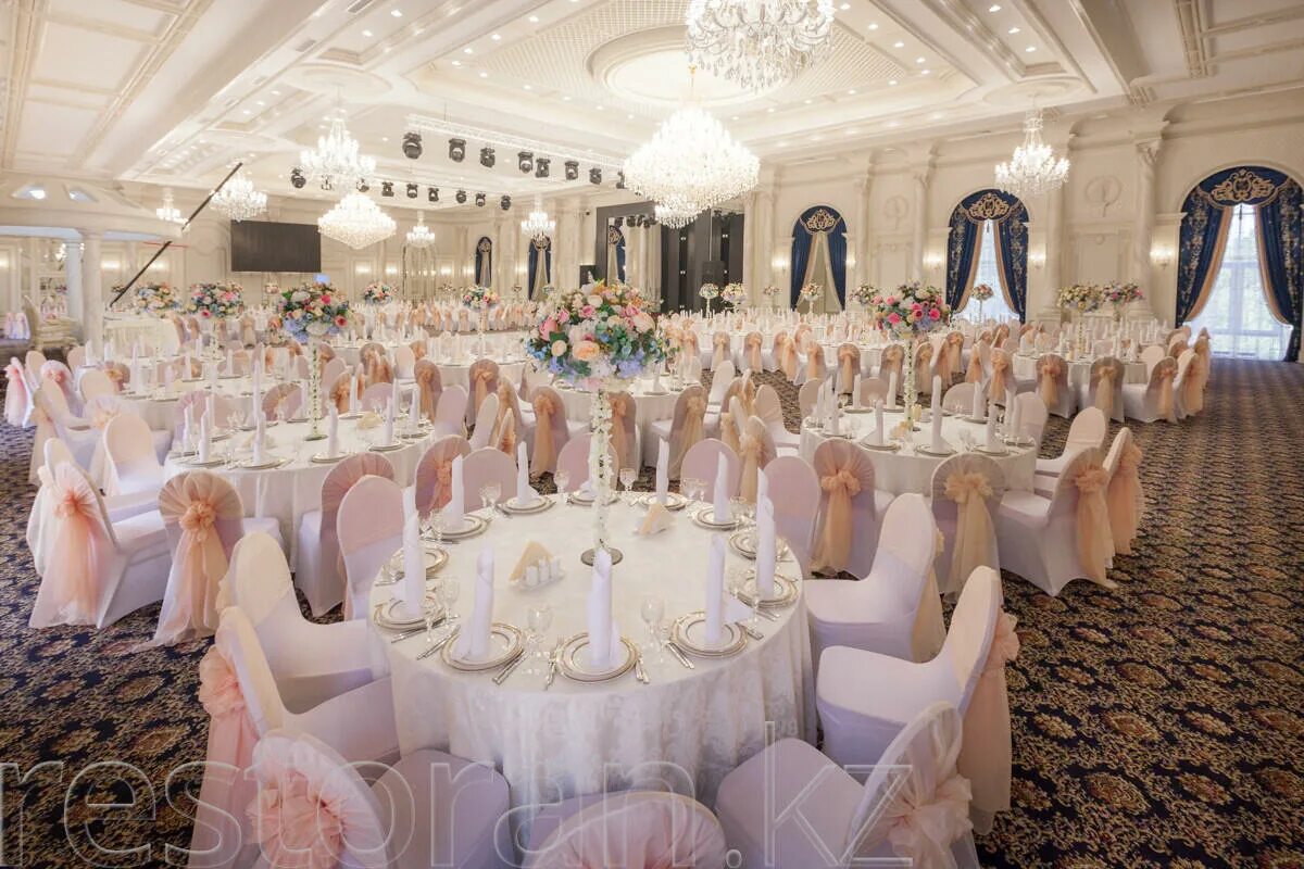 Триумф холл. Триумф холл. Триумф холл москва кутузовский. Банкетный зал триумф неверовского 15. Триумф холл.